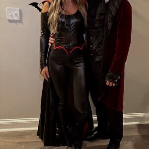 Spirit Halloween Princess Darkness Vampire Costume Adult Small